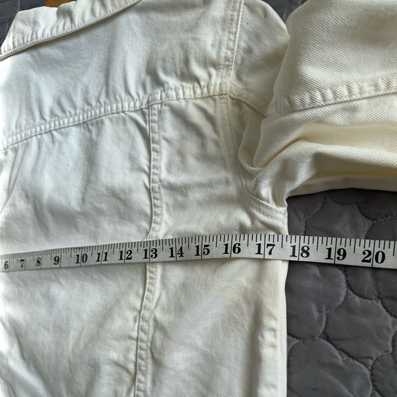 Free People EUC Women's Denim Jacket - Picture 5 of 10